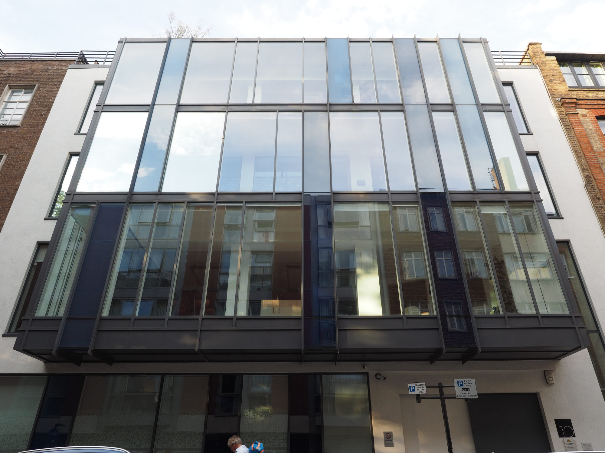 Owner plans roof terrace and revamp of Whitfield Street office building - The Fitzrovia News